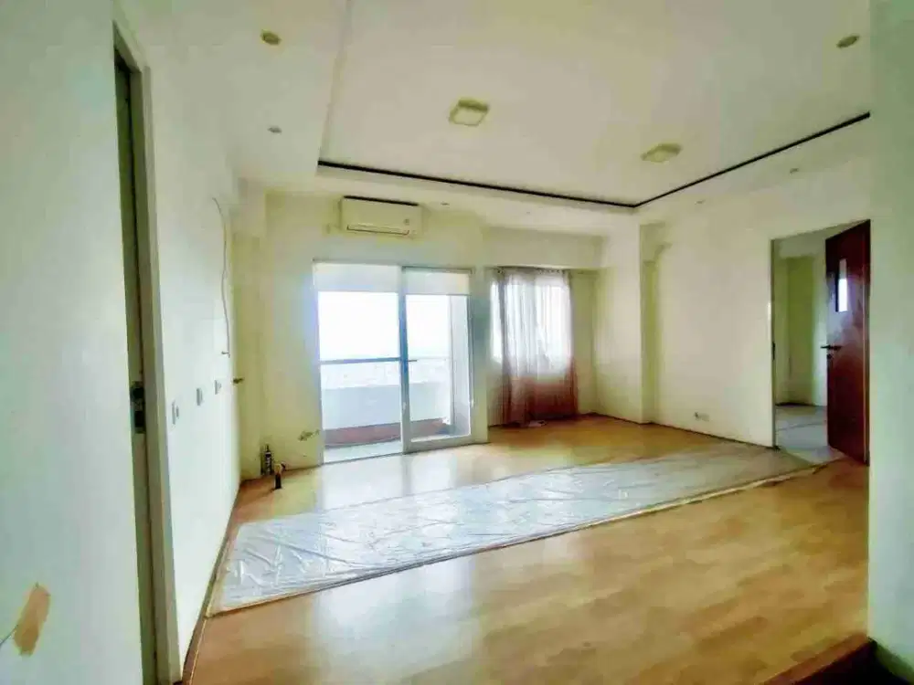 Dijual Apartemen 3 BR Puncak Dharmahusada