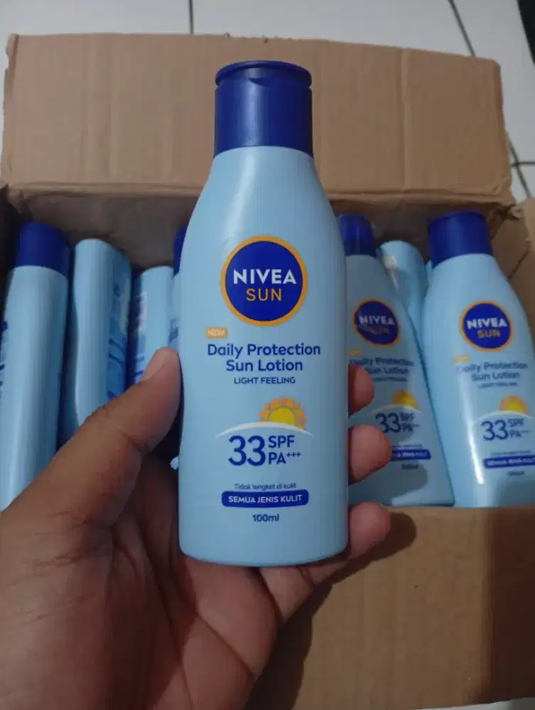 Nivea sunscreen 33spf 100ml