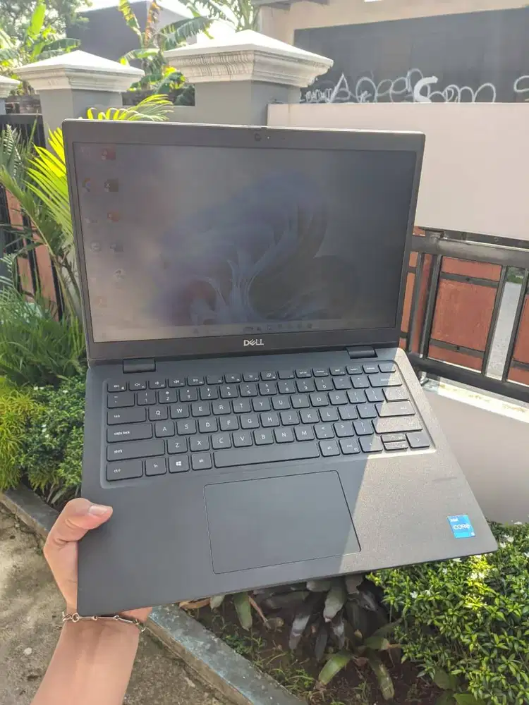 Dell 3420 Core i5 Gen 11 RAM 8GB SSD 512GB Windows 11 Pro Ngebut