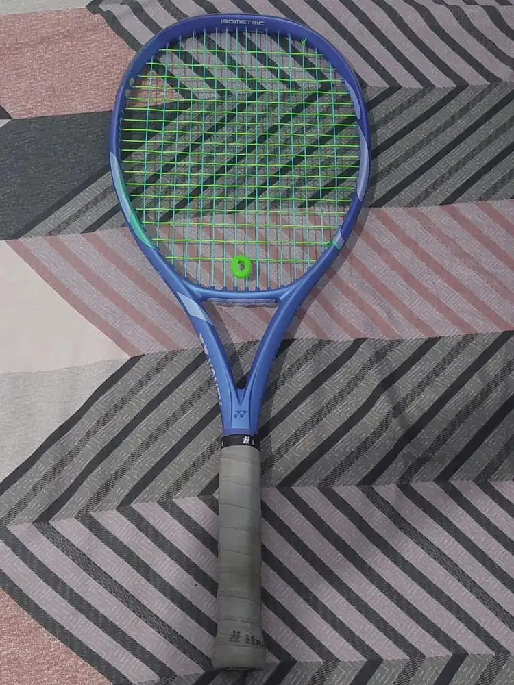 Raket Tenis Yonex Ezone Alpha Second Like New