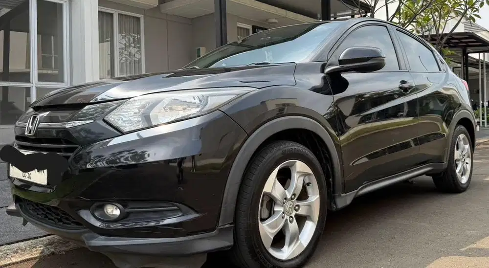 Honda HR-V E CVT 2015 Hitam KM Terawat Pajak Hidup