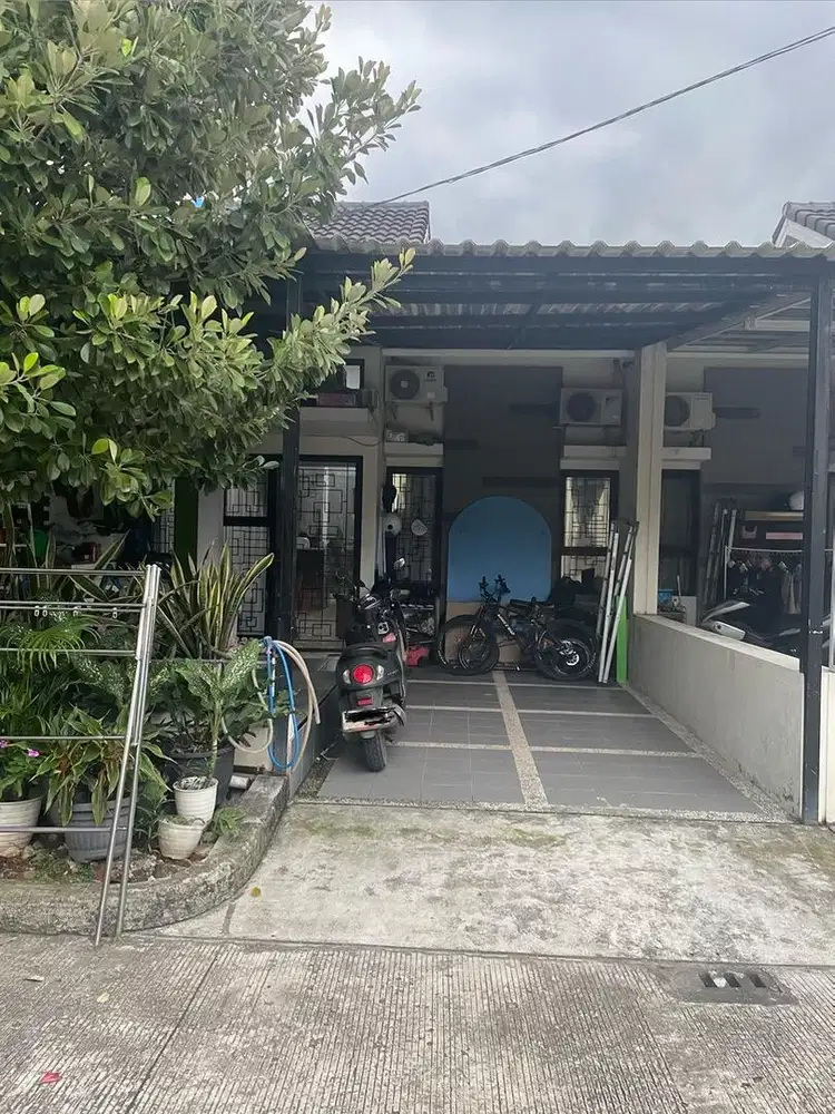 Disewakan Rumah Semi Furnished Murah di Segara City