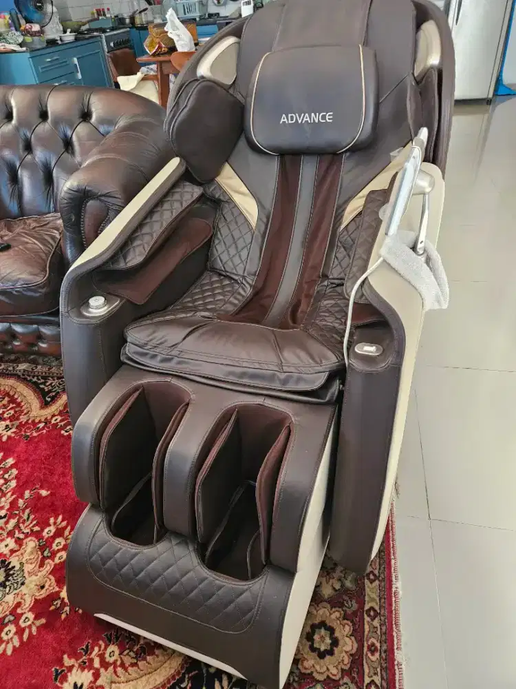 ADVANCE Massage Chair ( Amari Diamond Premium Massage)