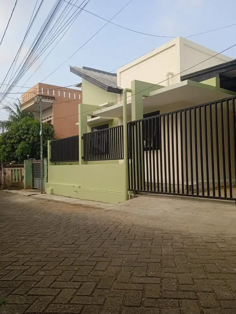 Disewakan Rumah Baru Renovasi Dekat Mall Ciledug