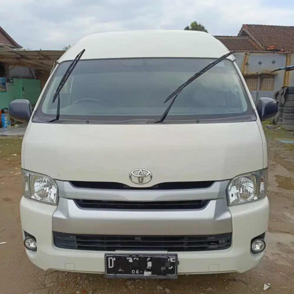 Hiace comuter 2020