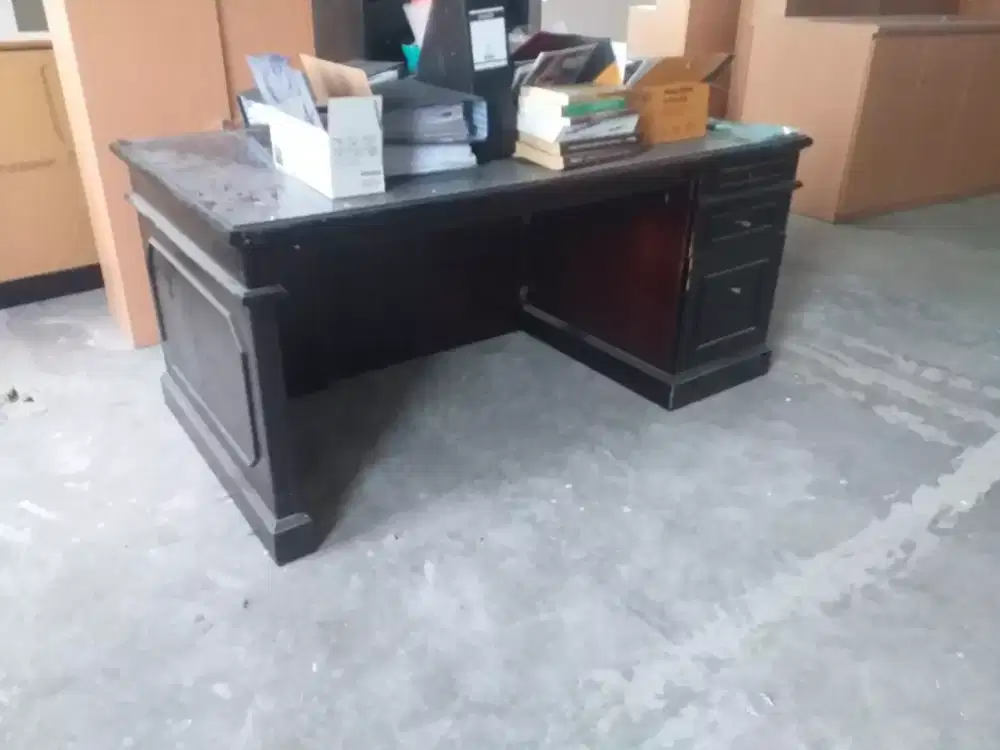 KAMI MEMBORONG BARANG EKS. KANTOR