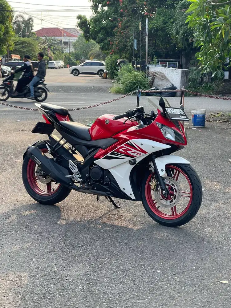 YAMAHA R15 V2 2015 !!!