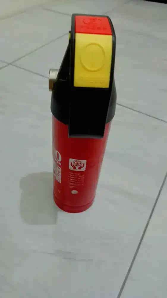 APAR mobil masih baru