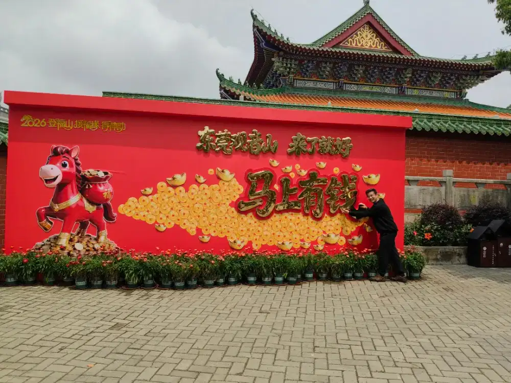 Livestreaming, marketing, administrasi