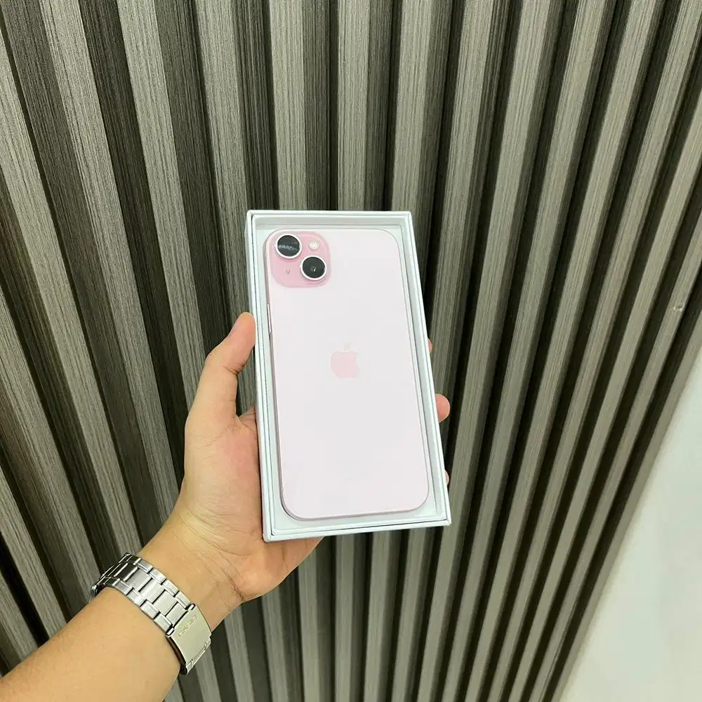 iPhone 15 Plus 128GB Pink