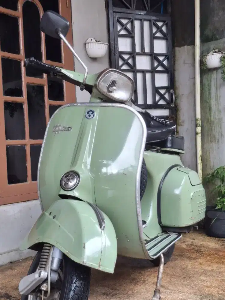 Vespa Bajaj deluxe original