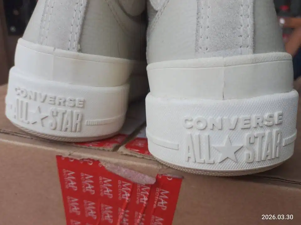 (Preloved) Converse CTAS 70 Construct Genuine Leather Beach Stone 42