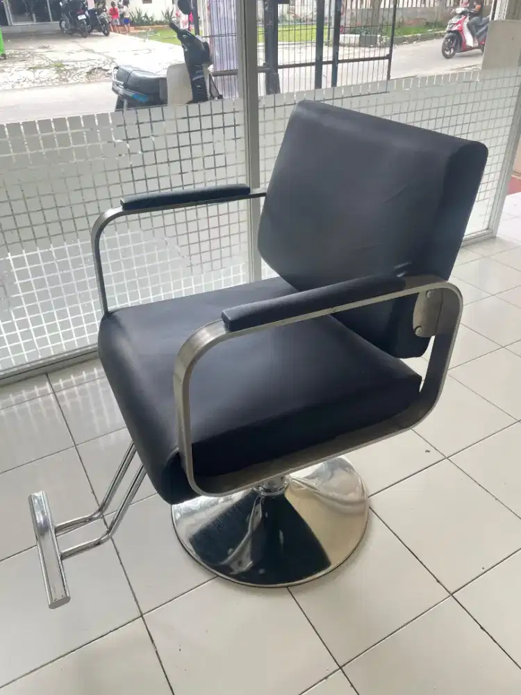 KURSI BARBERSHOP/SALON