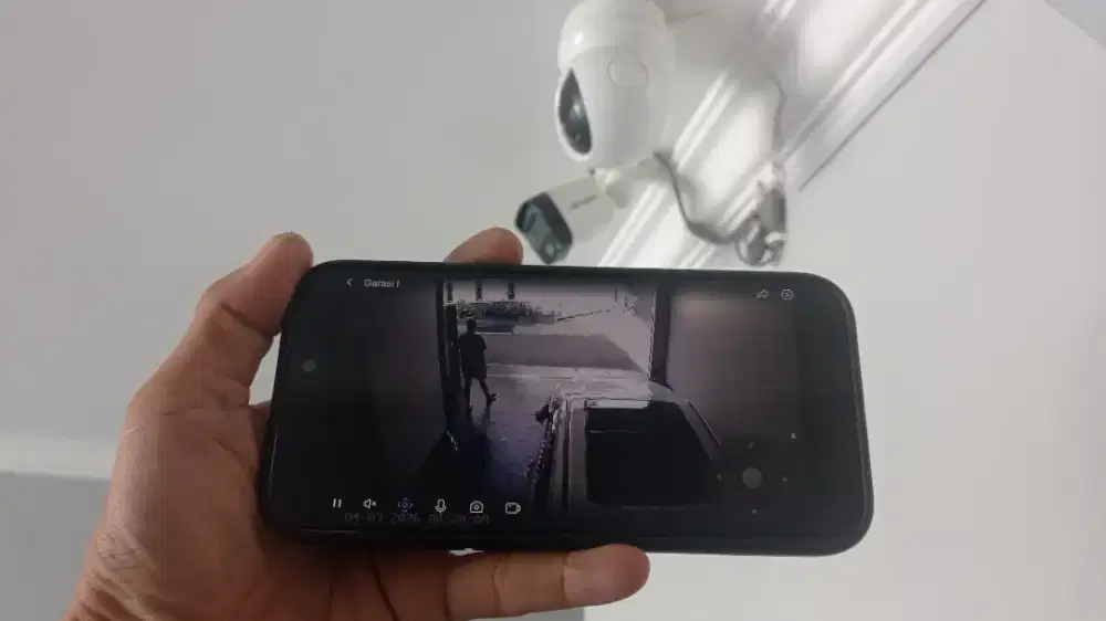 Sepaket ezviz c6n + memori 64gb 1jt free bagus puas