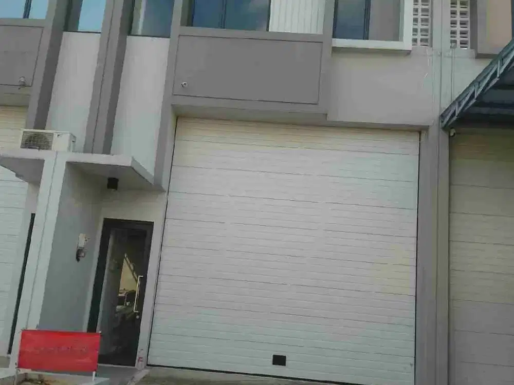 DISEWAKAN Gudang Taman Tekno BSD, LT 130 m² Full Bangunan Harga 218 Jt/Tahun