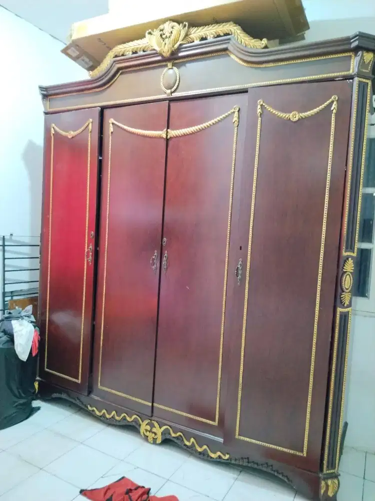 Lemari dan Bufet Kayu jati