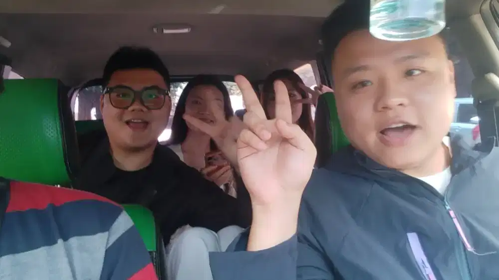 Sewa mobil+sopir atau sopir saja