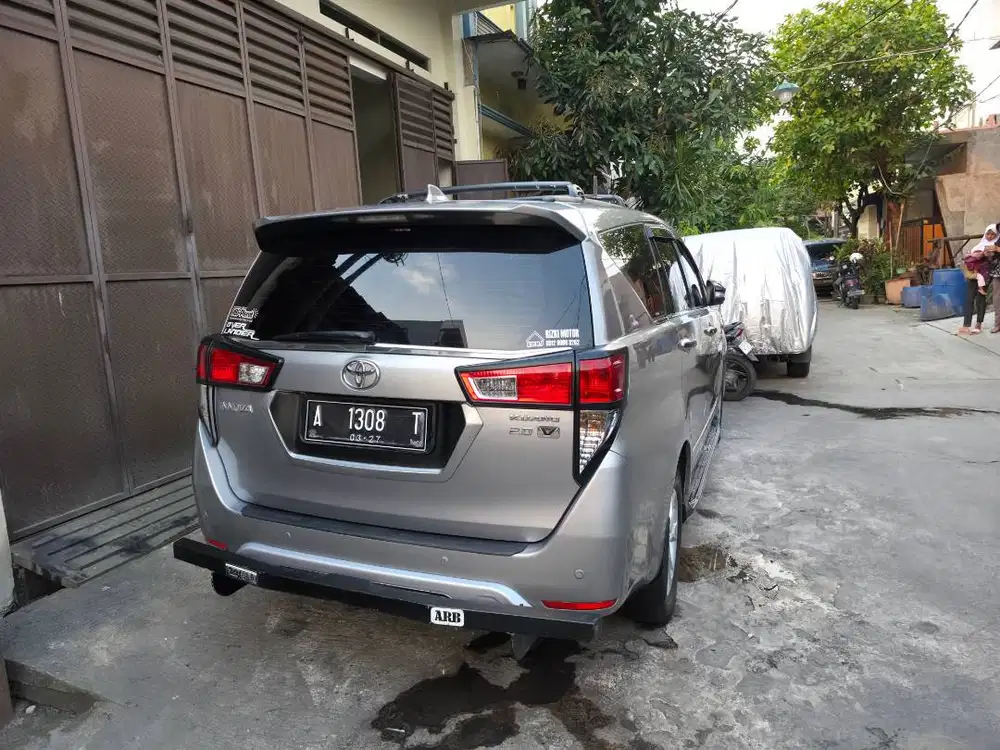 Toyota Kijang Innova Inova Reborn V AT Matic Tahun 2017 Silver , 2016