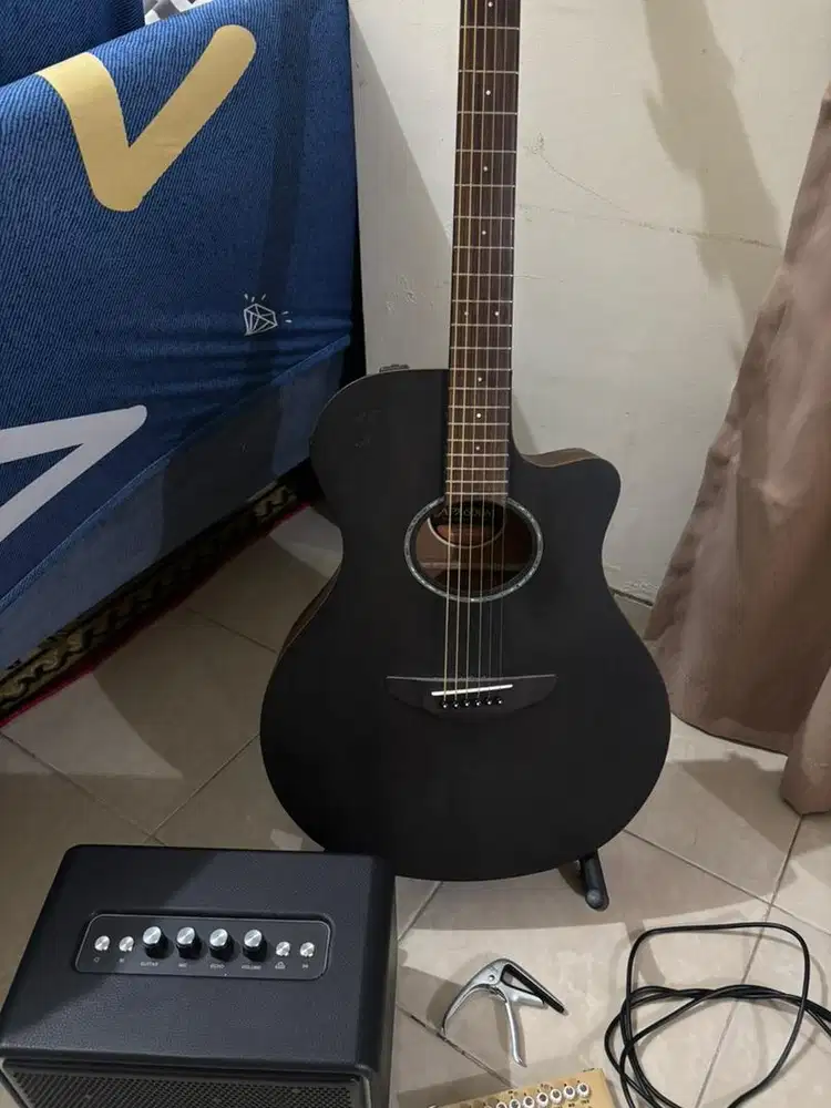 Yamaha APX 600 M + Eggel Home 3