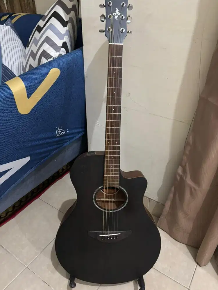 Gitar Yamaha APX 600 M