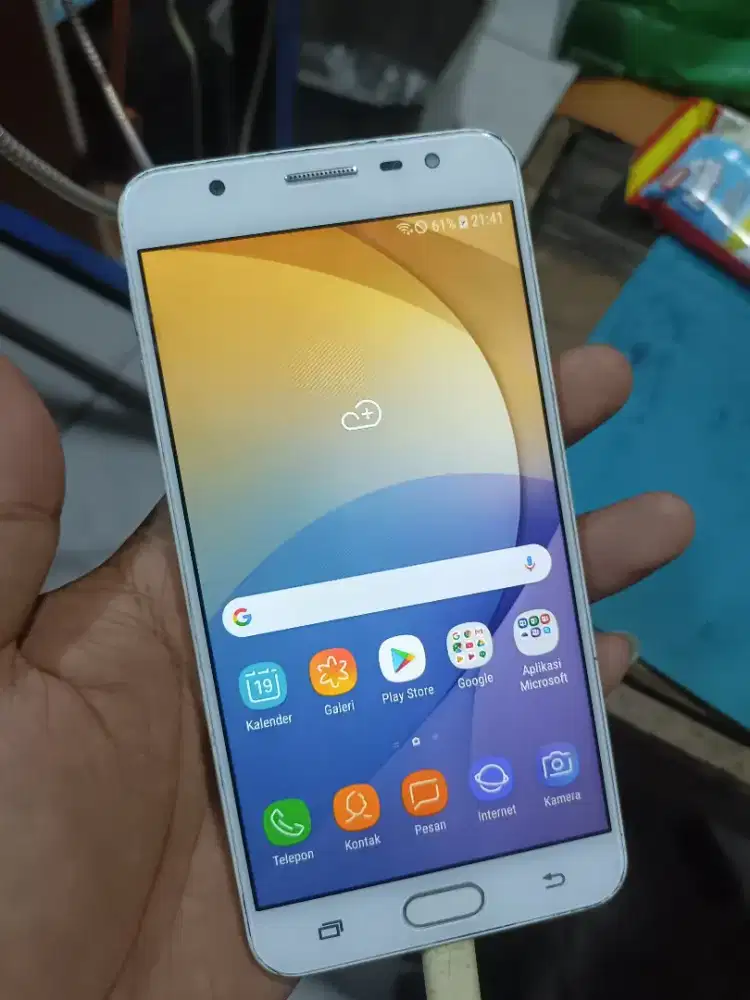 Samsung j7 prime ram 3/32gb hp aja batangan