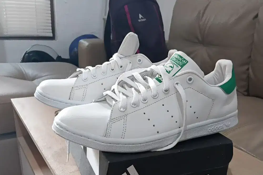 Sepatu Stan Smith