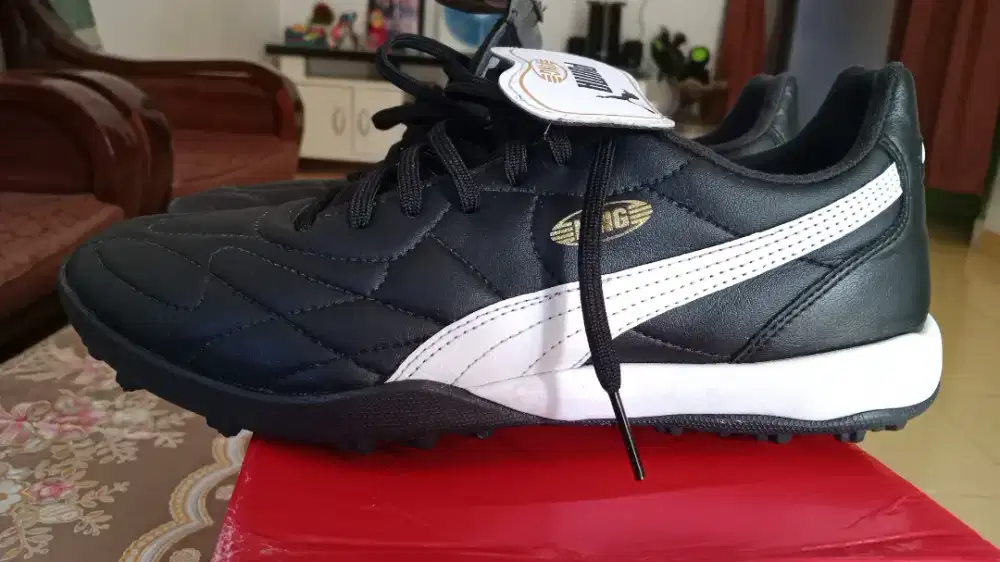 PUMA KING TRUFF