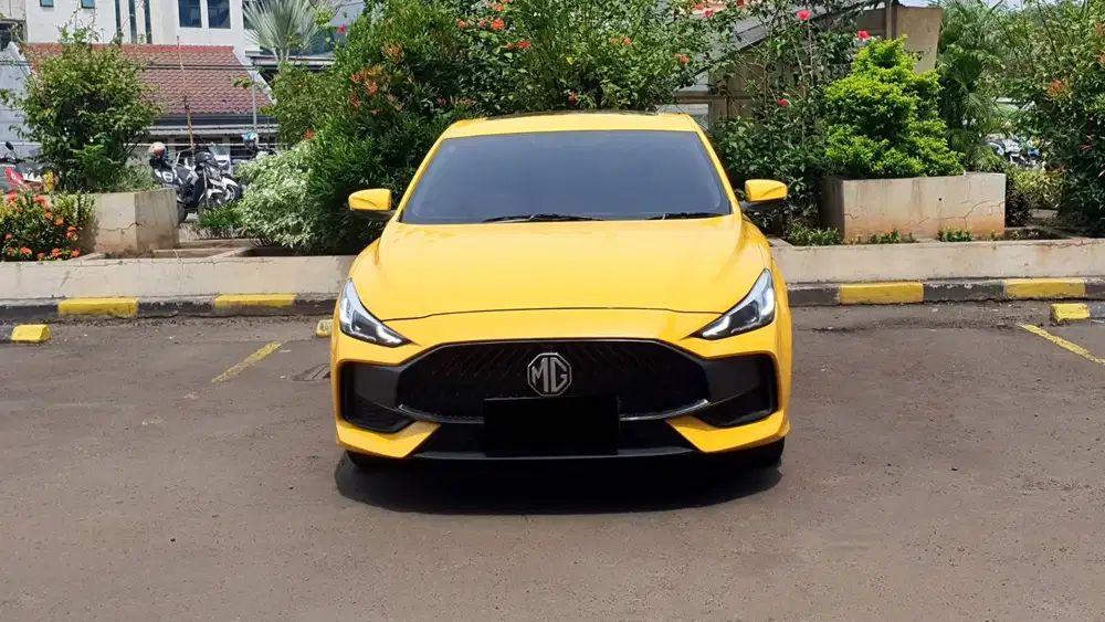 MG Morris Garage 5 GT Ignite 1.5 Sunroof 2023 Like New Record Garansi