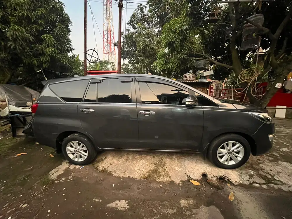 Toyota Kijang Innova 2016 Bensin