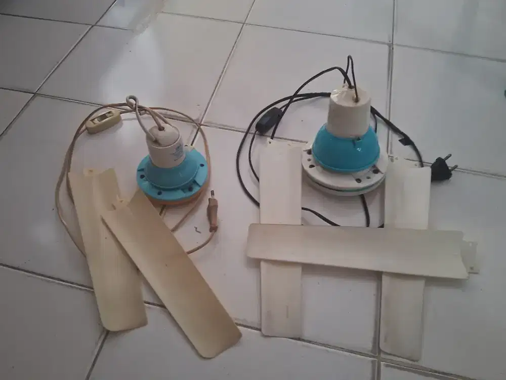Jual 2 kipas angin gantung