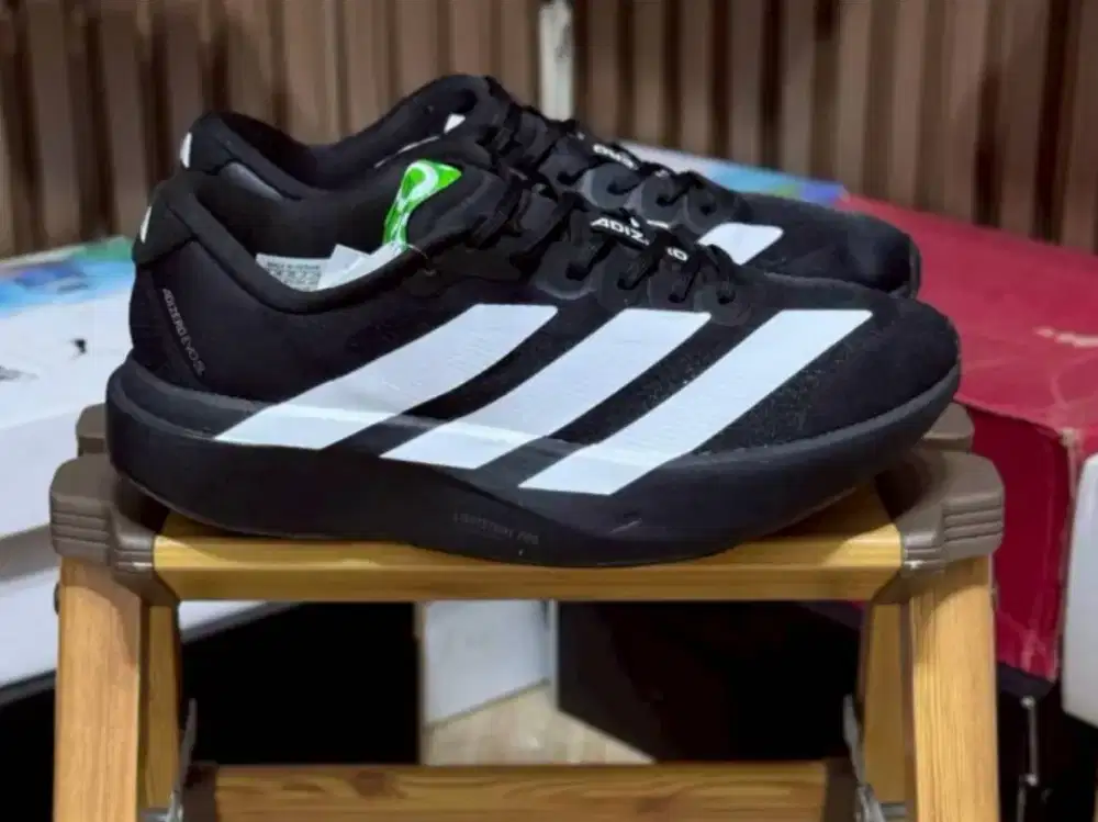 Sepatu Adidas Adizero