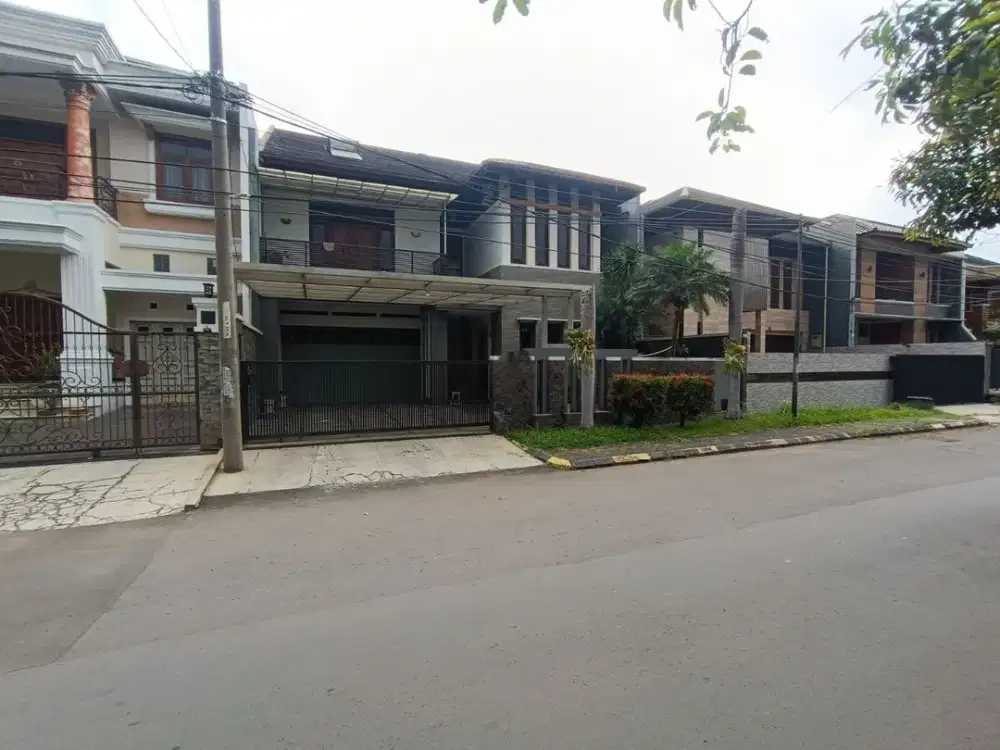 DIJUAL CEPAT! RUMAH LUX SIAP HUNI DI KOMPLEK BATUNUNGGAL BANDUNG