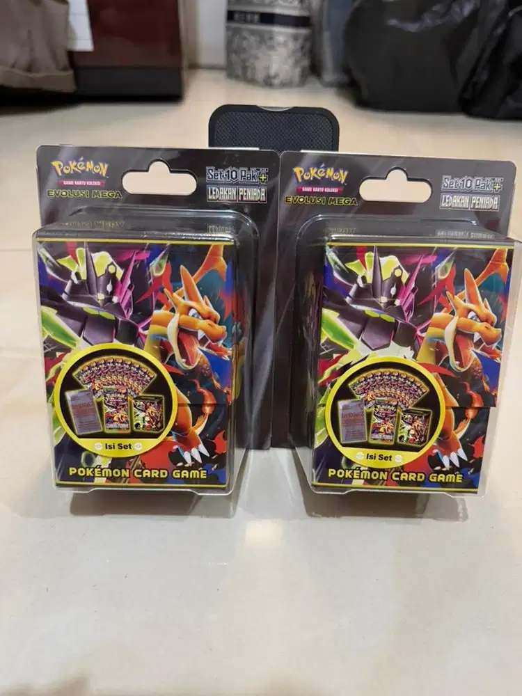 Set kolektor Ledakan Peniada Pokemon TCG Indonesia