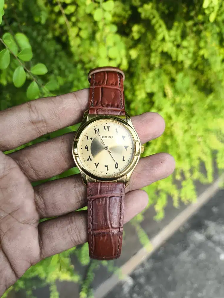 Seiko SNF574J1 Limited Edition (600 pcs) Arabic Gold Dial Quartz