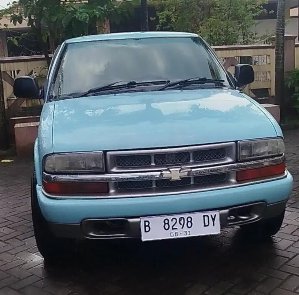 Chevrolet blazer thn2000