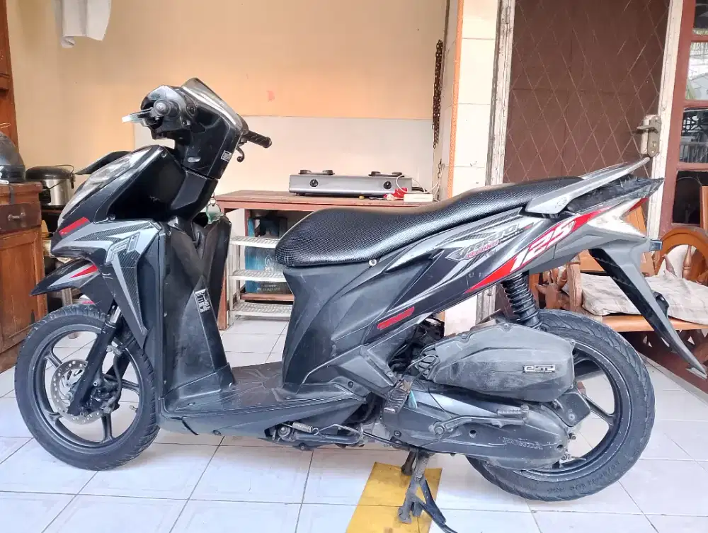 Jual Vario 125 tahun 2014
