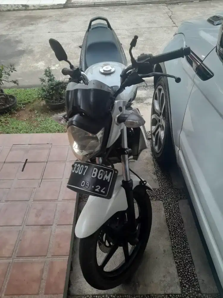 Dijual MURAH Yamaha Vixion paket Suzuki Skywave