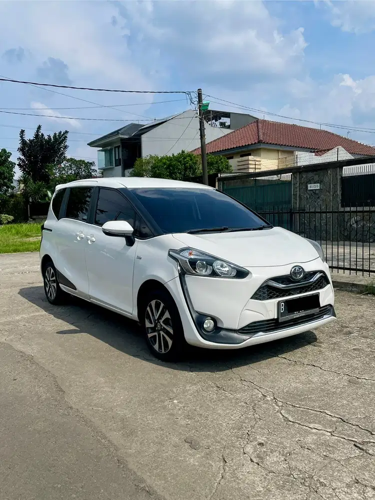 Toyota Sienta 2021 Bensin