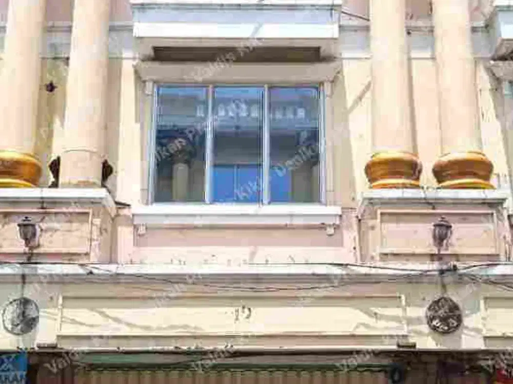 RUKO STRATEGIS PASAR KEMBANG TENGAH KOTA SURABAYA*