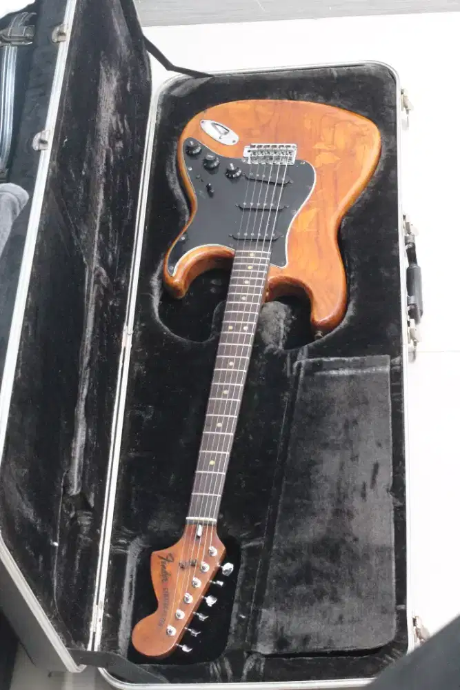 Fender Strato '76 ori