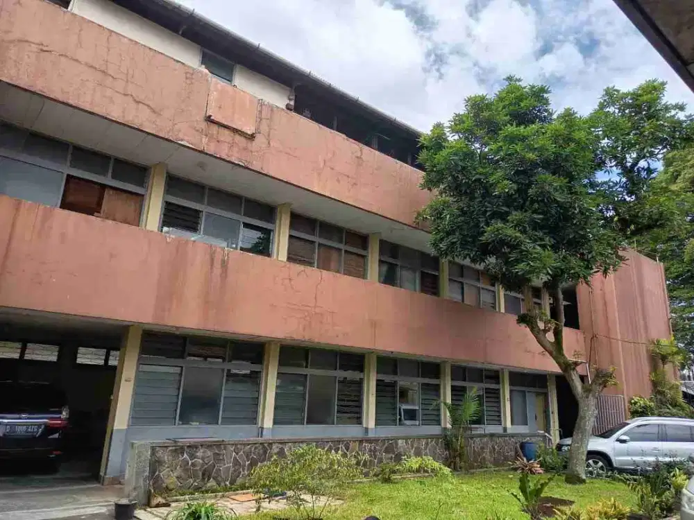 Dijual Gudang dan Rumah di Sayap Pajajaran Bandung