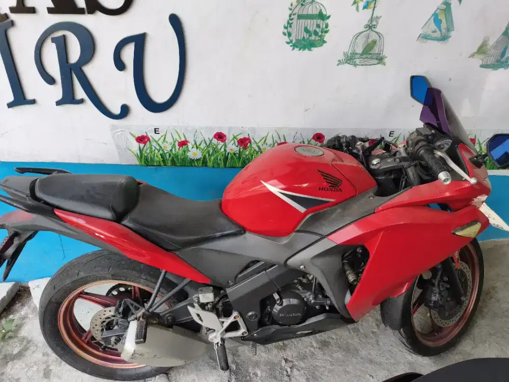 CBR150R 2012 LENGKAAP