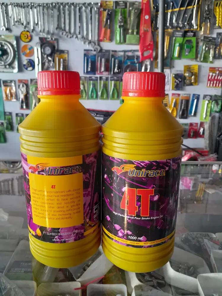 OLI MESIN 4T UNIRACE 1 LITER