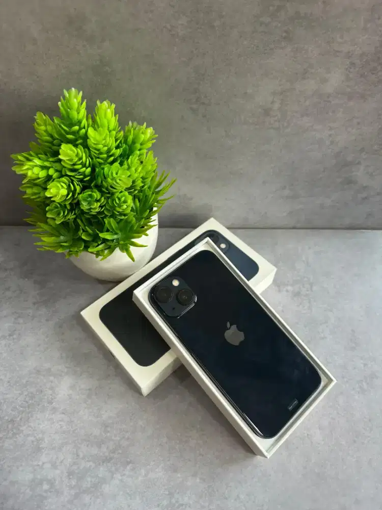 iPhone 13 128gb iBox