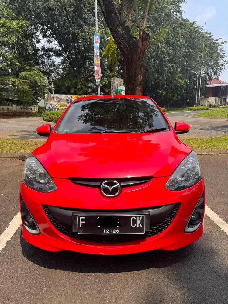 Jual Mazda 2 1.5 HB R A/T Tahun 2012 - Pemakaian Pribadi