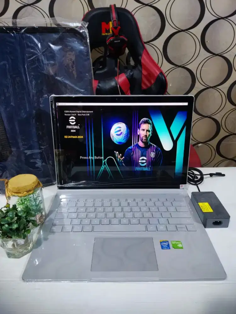Microsoft Surface 2in1 Touchscreen VGA Nvidia Siap Pakai