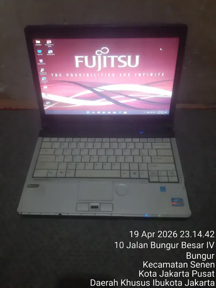 FUJITSU LIFEBOOK S561 Core i5
