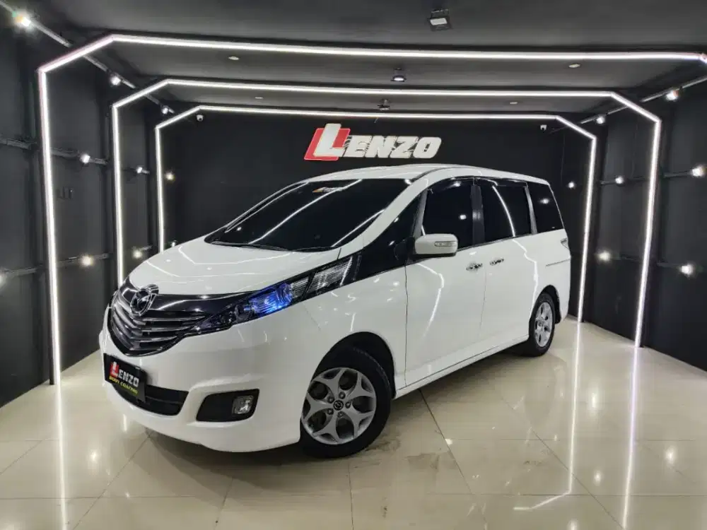 Km87rb Record Mazda Biante skyactive 2014 Putih Lenzo mobil