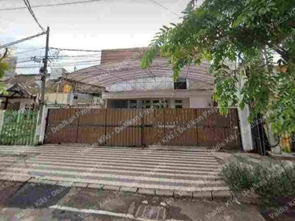 RUMAH USAHA KOMERSIAL STRATEGIS DI SRIWIJAYA DEKAT PANDEGILING, POLISI ISTIMEWA, DINOYO, SURABAYA PUSAT