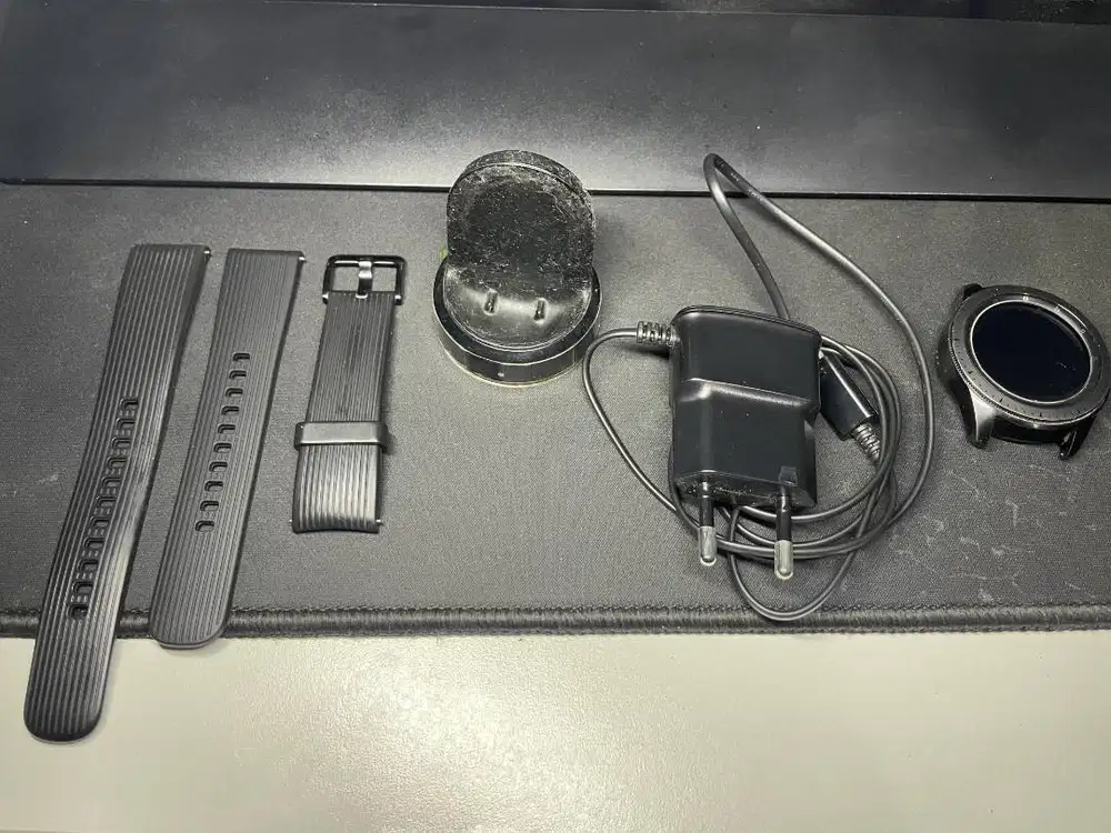 Samsung galaxy watch 42mm jam tangan